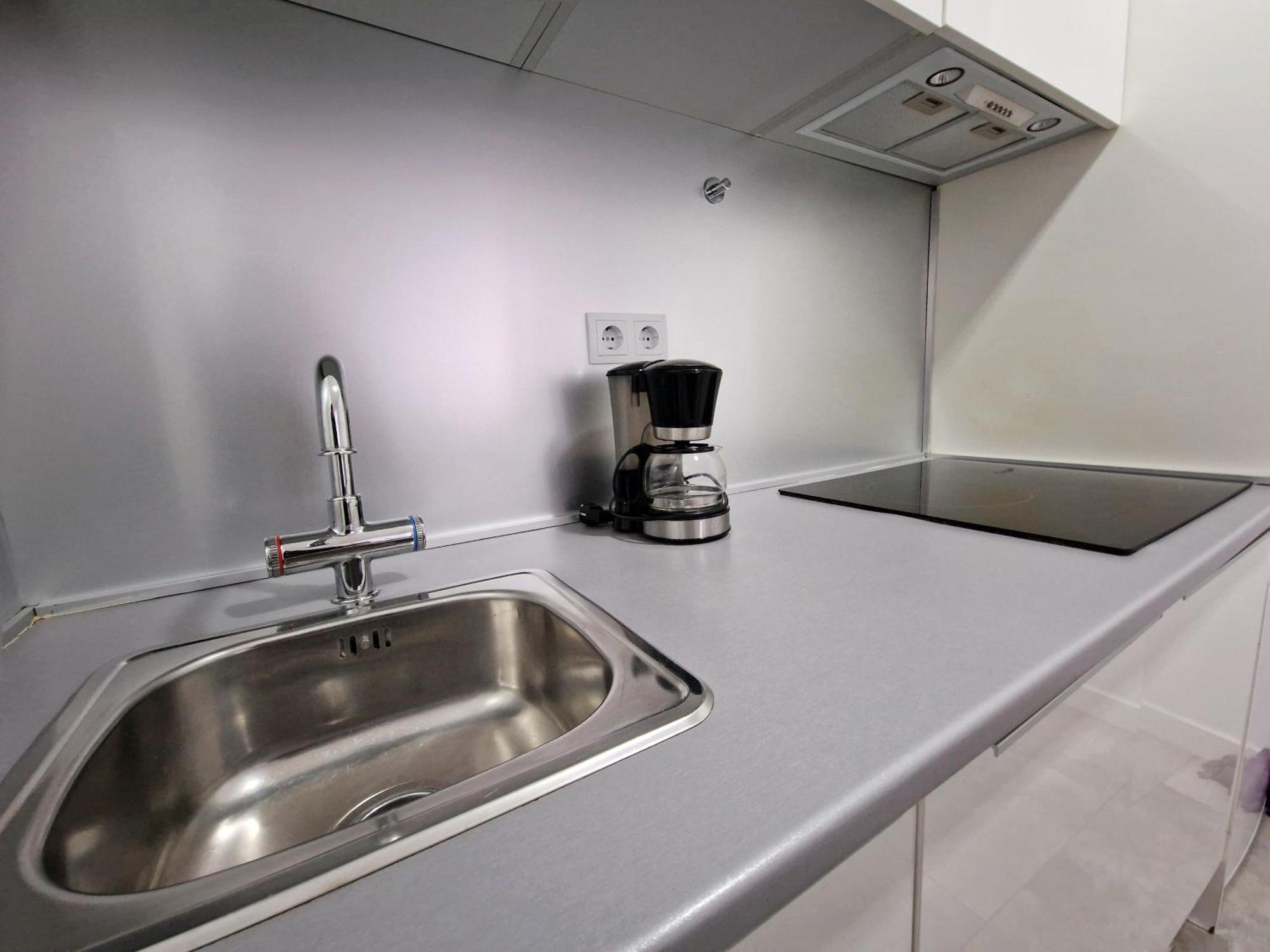Apartamento San Buenaventura Vistillas Apartamento Para Dos Madrid Exterior foto